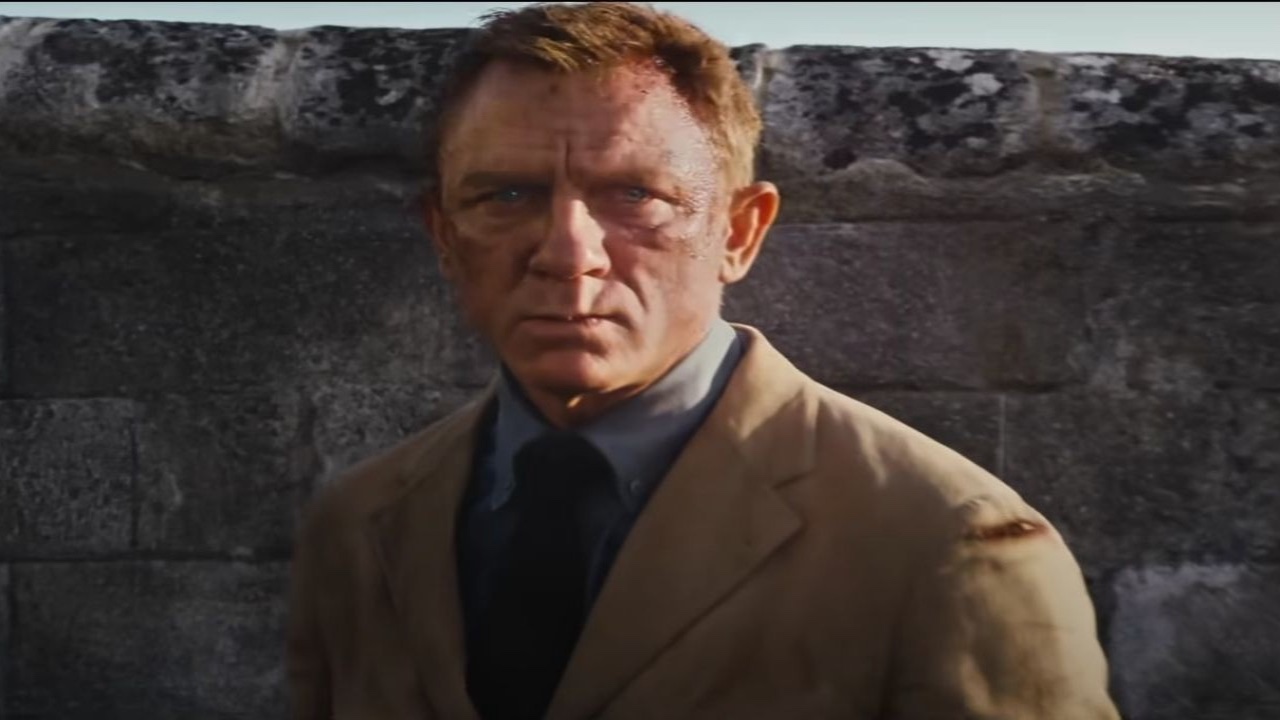 Daniel Craig (via YouTube)