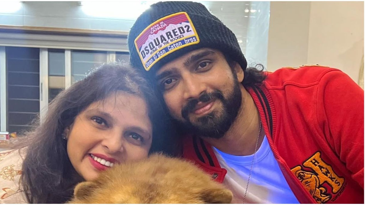 Pic Courtesy: Amaal Mallik Instagram