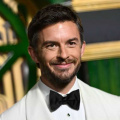 Bridgerton’s Jonathan Bailey Reunites with Co-Stars Simone Ashley and Charithra Chandan; the Video Will Make You Smile