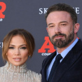 Jennifer Lopez Roasts Turkey While Ben Affleck Spends Thanksgiving With His Ex-Wife; See PIC