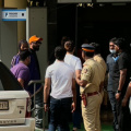 Saif Ali Khan Attack: Has Kareena Kapoor arrived at Lilavati Hospital to get actor discharged after stabbing incident?