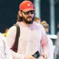 PHOTOS: Mahesh Babu flaunts stylish airport look in long hair but we got our eyes on his phone wallpaper