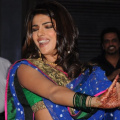 Priyanka Chopra dancing in THROWBACK pics from her best friend’s wedding proves she is our eternal Desi Girl