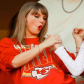 Taylor Swift Has a Sweet Reaction to Patrick and Brittany Mahomes' Third Child's Birth; Find Out