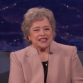  'Come On, We're Going to the Bar': Kathy Bates Recalls Sweet Bonding Moment With Meryl Streep After 2003 Oscar Defeat; DEETS