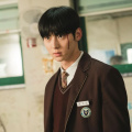 Study Group stills: Hwang Minhyun goes above and beyond to keep his team intact in upcoming comedy