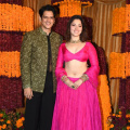 WATCH: Vijay Varma and Tamannaah Bhatia are pure couple goals as they pose for selfie with paps at Ramesh Taurani's Diwali bash 