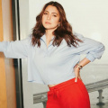 Anushka Sharma’s red pants look might give Govinda vibe but it’s FANTASTIC color combo clash with blue shirt 