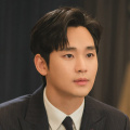 Kim Soo Hyun once broke down over contract penalty, alleged classmate reveals how negativity affected actor