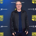 John Oliver Takes a Dig At Mel Gibson Amid the Braveheart Actor’s Gun Rights Controversy; Details Inside