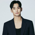 Kim Soo Hyun's side reacts to alleged Kim Sae Ron cheek kiss photo and demanding 700 million KRW; report