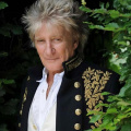 'I Do What I Love': Rod Stewart Announces End Of Large-Scale World Tours But Has ‘No Desire’ To Retire