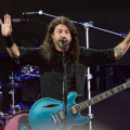 Dave Grohl Admits to Fathering Child Outside of Marriage; Vows to Regain Family’s Trust