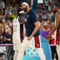 ‘Bro Pulled a Charles Barkley’: Anthony Davis Leaves Fans in Splits With Confusing ‘Two Words’ Quote After USA vs Serbia