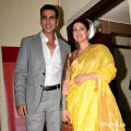 WATCH: Akshay Kumar makes way for his wife Twinkle Khanna to pose before him; fans are impressed with his chivalry