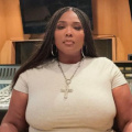 Lizzo Is Trying Hard To Lose Weight, While Some Mean Comments Drag Her Into Unhealthy Diet; Source