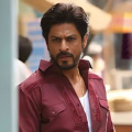 Did You Know Shah Rukh Khan shot action scenes in Raees with serious knee problem? Rahul Dholakia says ‘his leg would swell up’