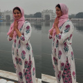 Ananya Panday keeps it super simple in printed pink and white floral kurta set for her Golden Temple visit