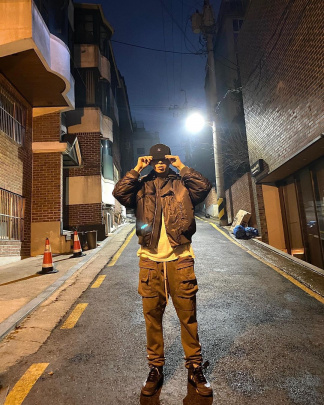 Oversized Textured T-Shirt, Streets of Seoul