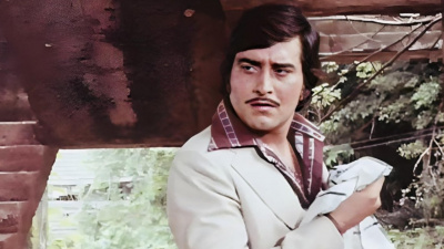 9 best Vinod Khanna movies that define Bollywood’s golden age 