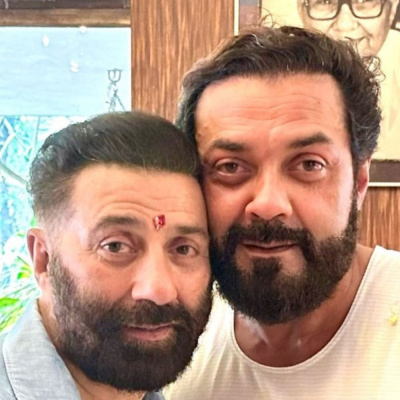 EXCLUSIVE: Sunny Deol And Anil Sharma Plan To Host A 4 City Premiere ...