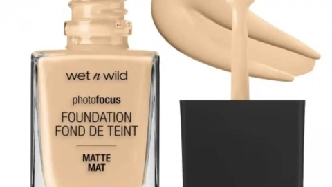 12 Best Waterproof Foundations of 2023