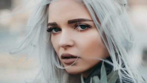 5 Helpful Ways To Prevent Early Growth Of White Hair