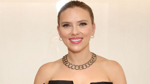 Will Scarlett Johansson Lead The Next Jurassic World Film? Here's