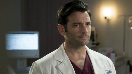 Chicago Med Alum Colin Donnell Will Join FBI: International Season 3 For Final  Episodes | PINKVILLA