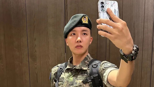 Our Hyung! - Assistant Drill Instructor BTS's J-Hope Appears In